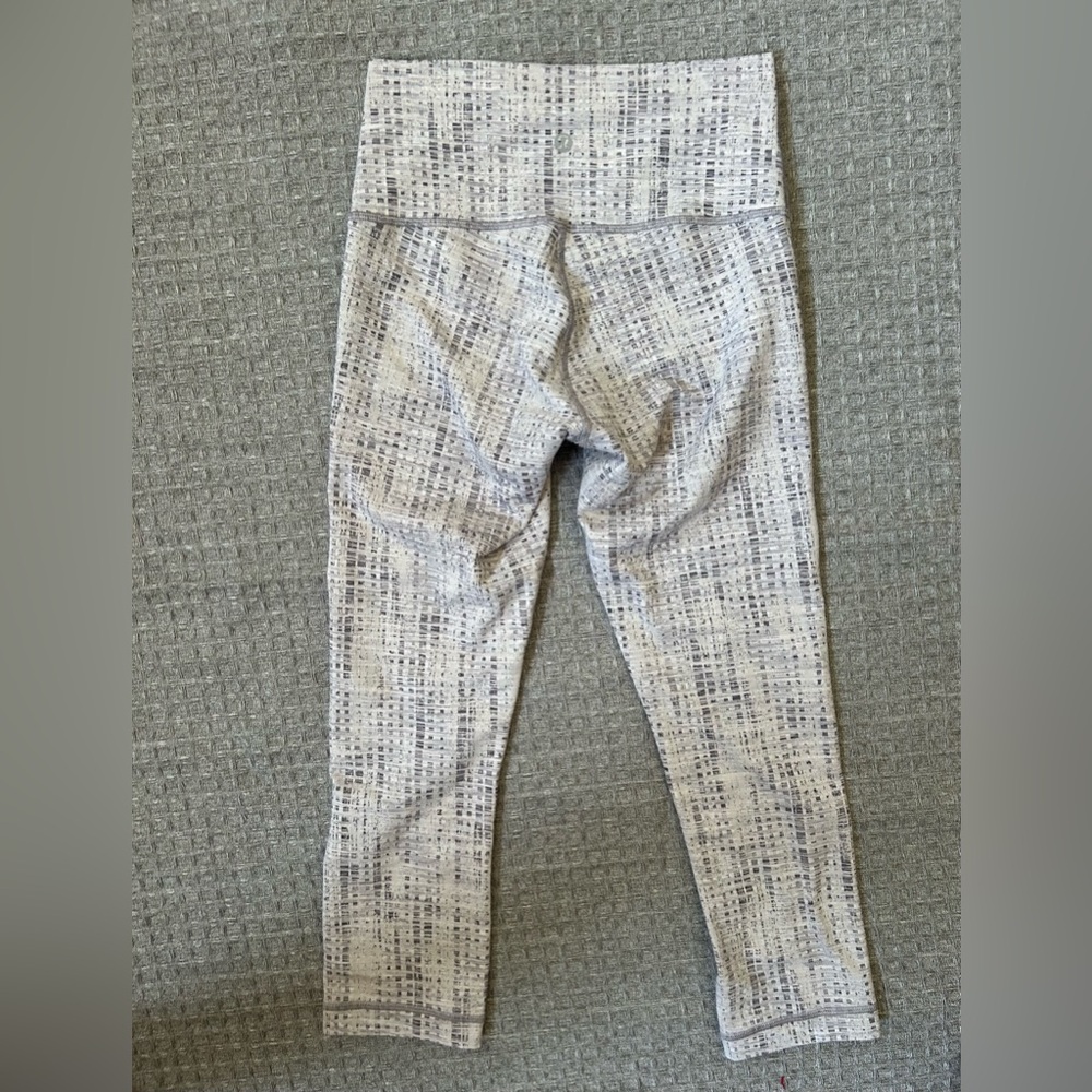 Lululemon Wunder Under Gray Patterned High-Rise C… - image 4